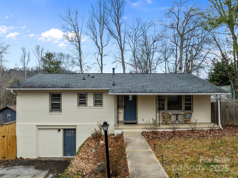 196 Weston Rd, Arden, NC 28704
