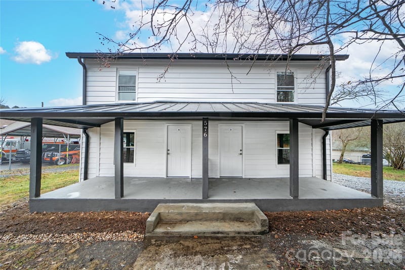576 Pickens Hw, Rosman, NC 28722