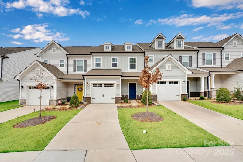 11012 Pagebrook Ln, Charlotte, NC 28214