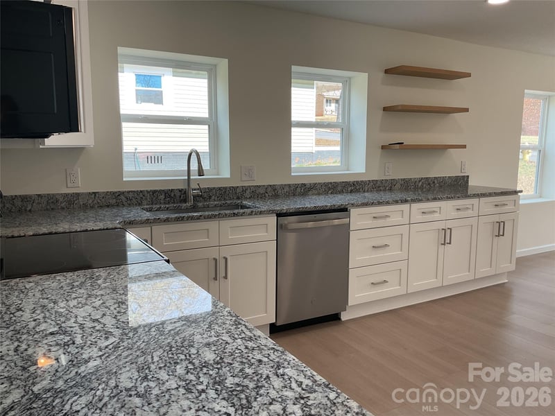 298 Church St, Forest City, NC 28043