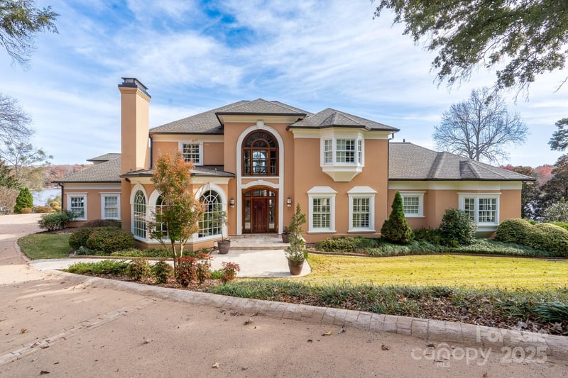 444 Glenbrook Springs None, New London, NC 28127