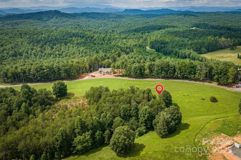 2071 Thoroughbred Way #G19, Lenoir, NC 28645