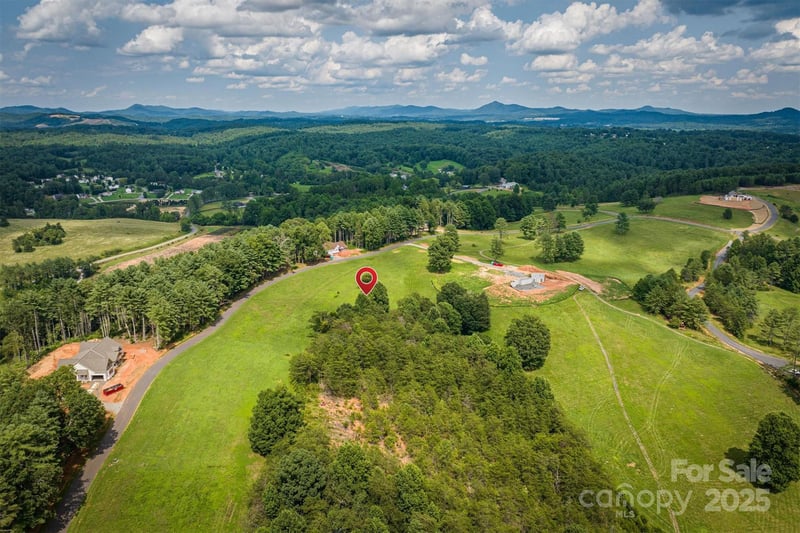 2071 Thoroughbred Way #G19, Lenoir, NC 28645