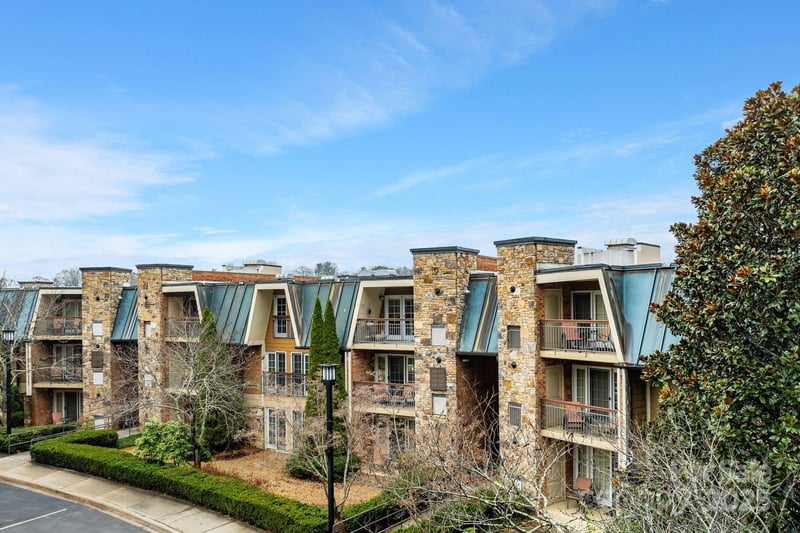 430 Bowling Park Rd, Asheville, NC 28803