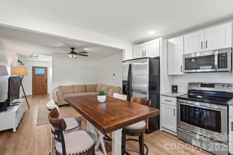 5740 Crouse Rd, Crouse, NC 28033
