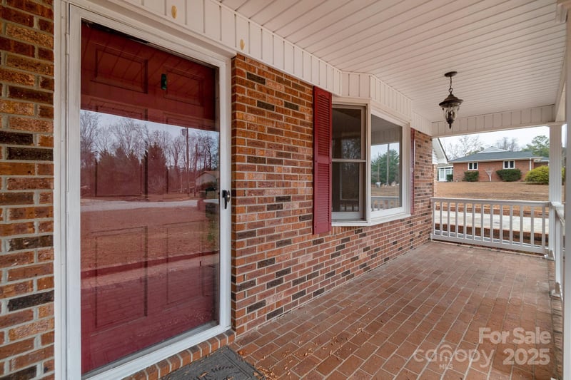 304 West St, Kershaw, SC 29067