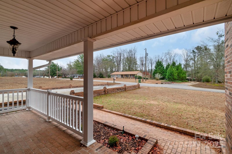 304 West St, Kershaw, SC 29067