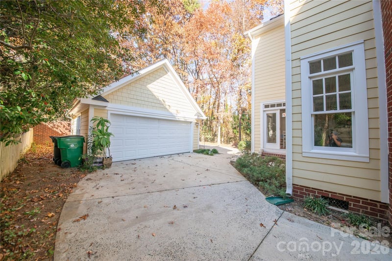 521 Lees Court St, Charlotte, NC 28211