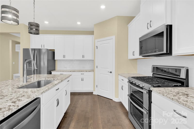 3005 Striped Maple Ct, Charlotte, NC 28215