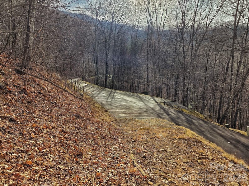32 Finlaystone Tc, Waynesville, NC 28786