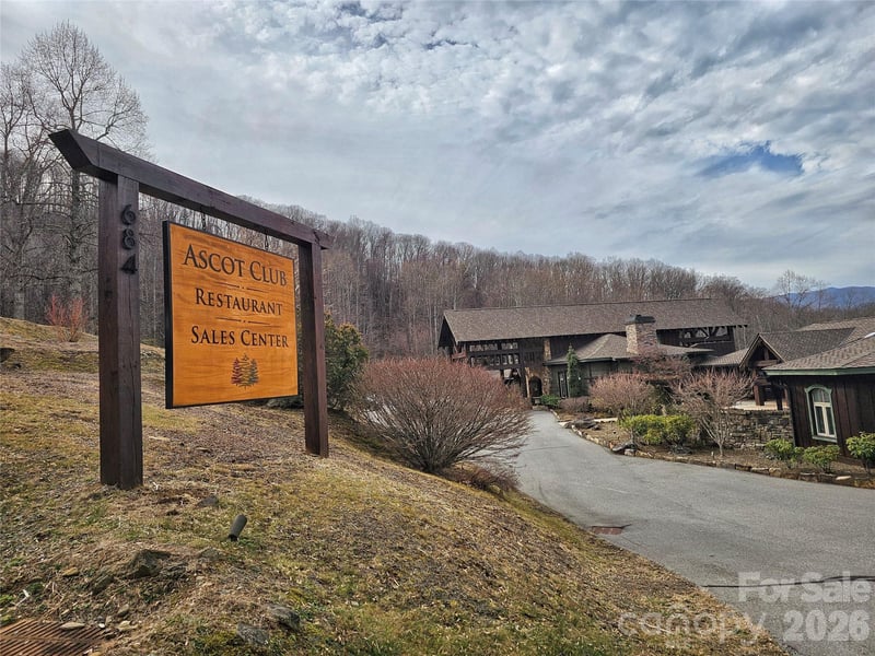 32 Finlaystone Tc, Waynesville, NC 28786