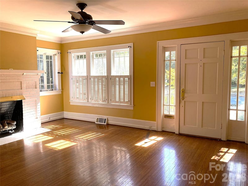 1051 Pee Dee Ave, Albemarle, NC 28001
