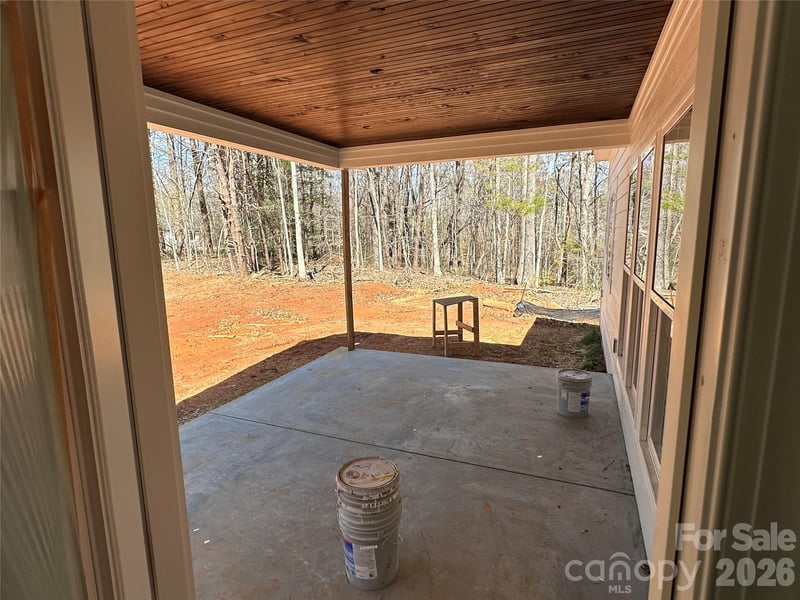 6051 Tipperary Dr, Denver, NC 28037