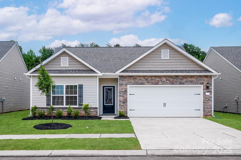 4131 Bolo Dr, Charlotte, NC 28215