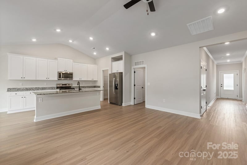 4131 Bolo Dr, Charlotte, NC 28215