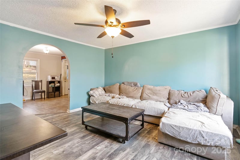 308 Hubbard St, Lincolnton, NC 28092