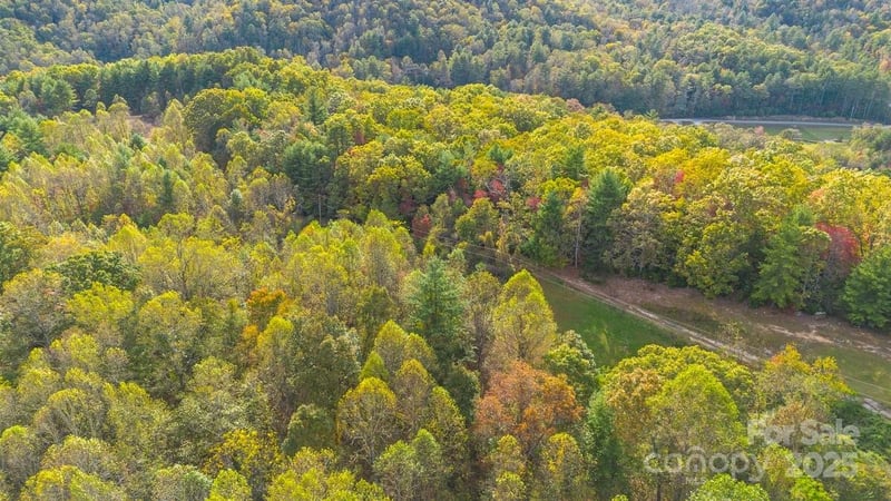 o Kilpatrick Rd, Hendersonville, NC 28739