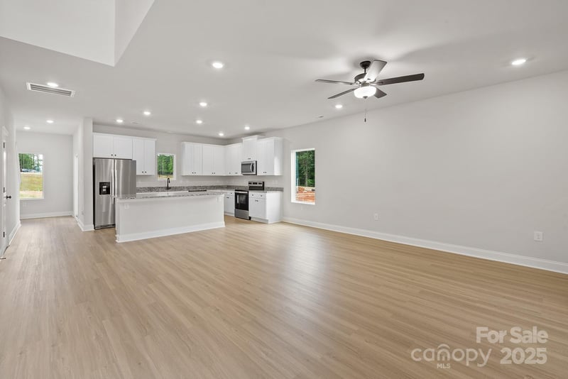 4140 Bolo Dr, Charlotte, NC 28215