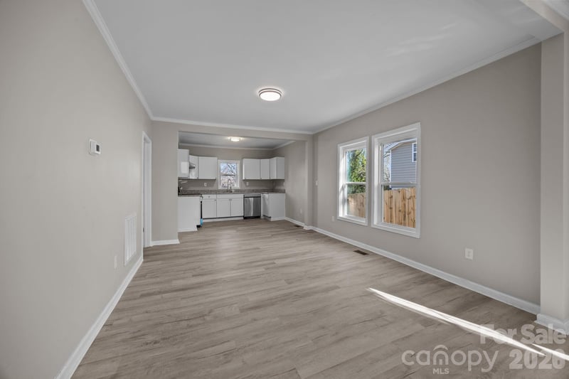 934 Cherry St, Statesville, NC 28677