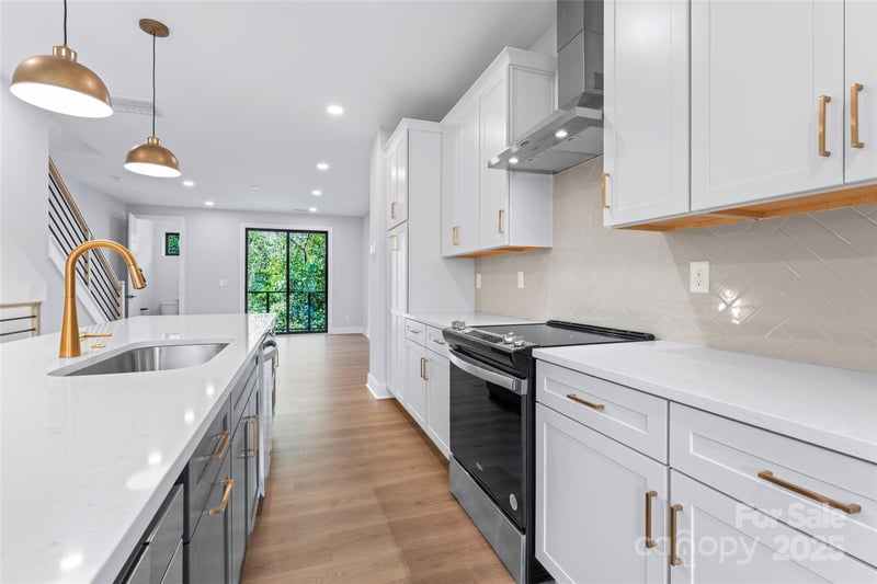 3453 Byrnes St, Charlotte, NC 28205