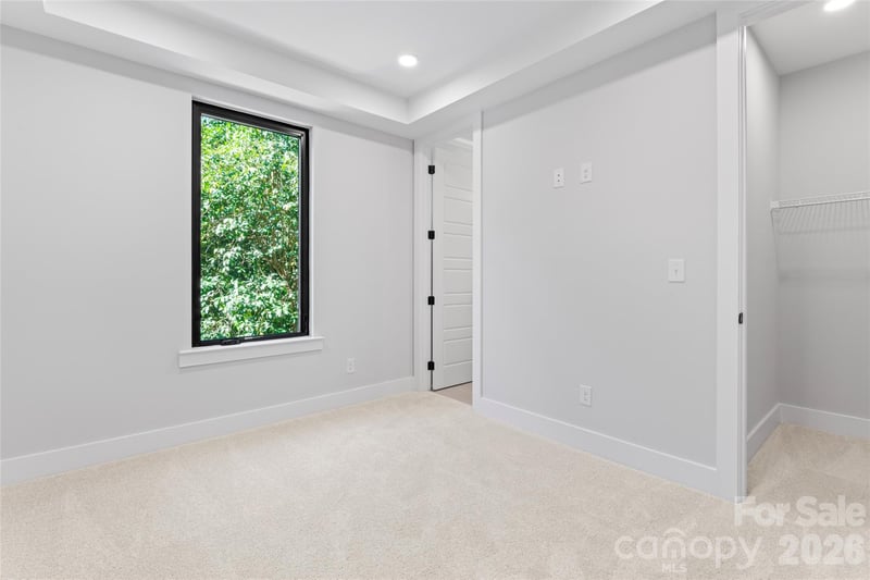 3453 Byrnes St, Charlotte, NC 28205