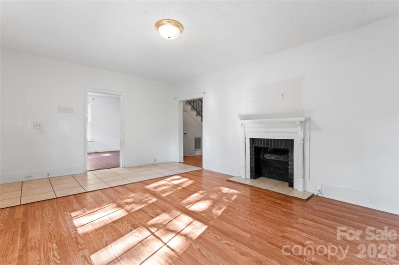 317 Campus St, Charlotte, NC 28216