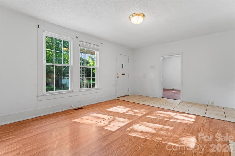 317 Campus St, Charlotte, NC 28216