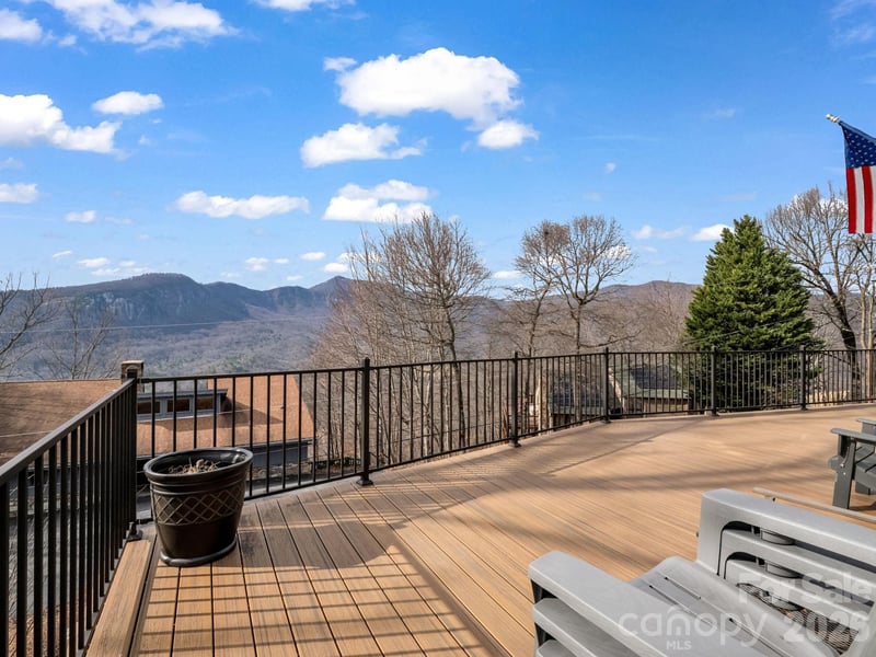 139 Valley View Cir, Lake Lure, NC 28746