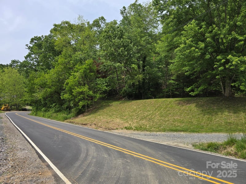 TBD Banks Creek Rd, Burnsville, NC 28714