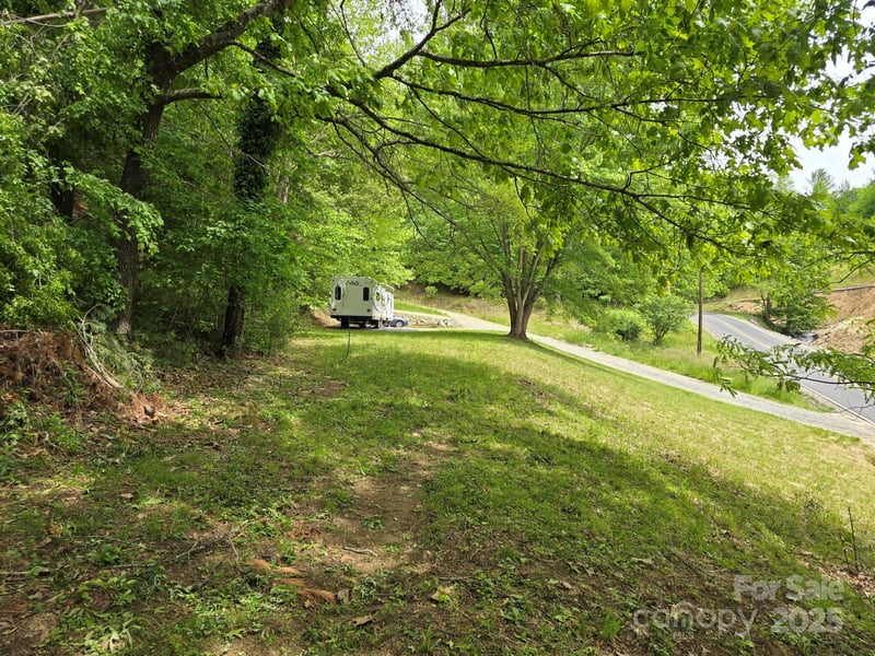 TBD Banks Creek Rd, Burnsville, NC 28714