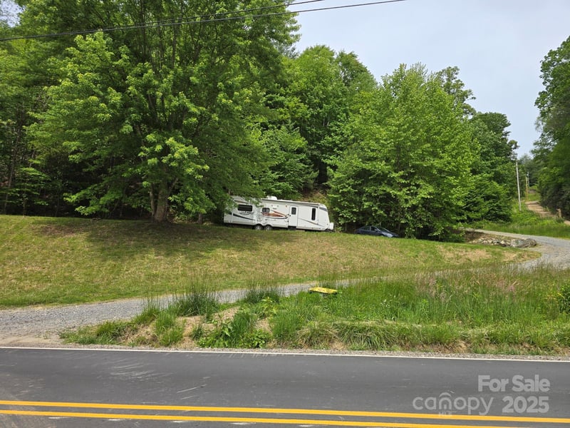 TBD Banks Creek Rd, Burnsville, NC 28714