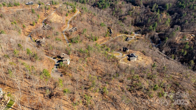 56 Finch Dr, Asheville, NC 28804