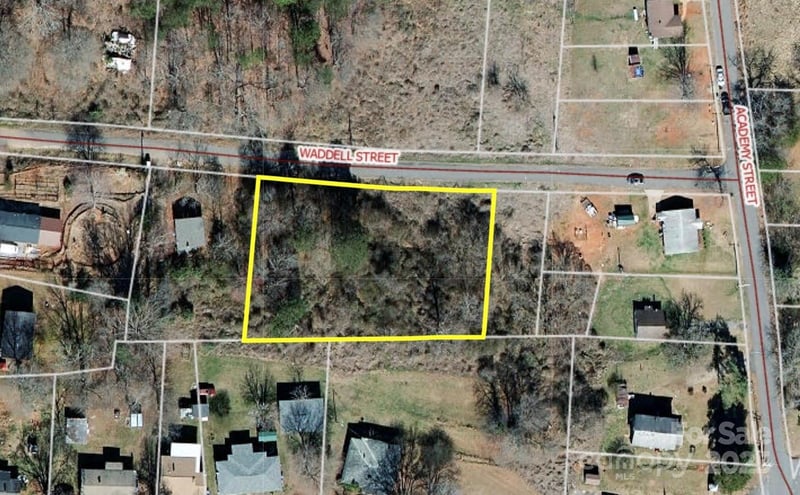 Waddell St, Spindale, NC 28160