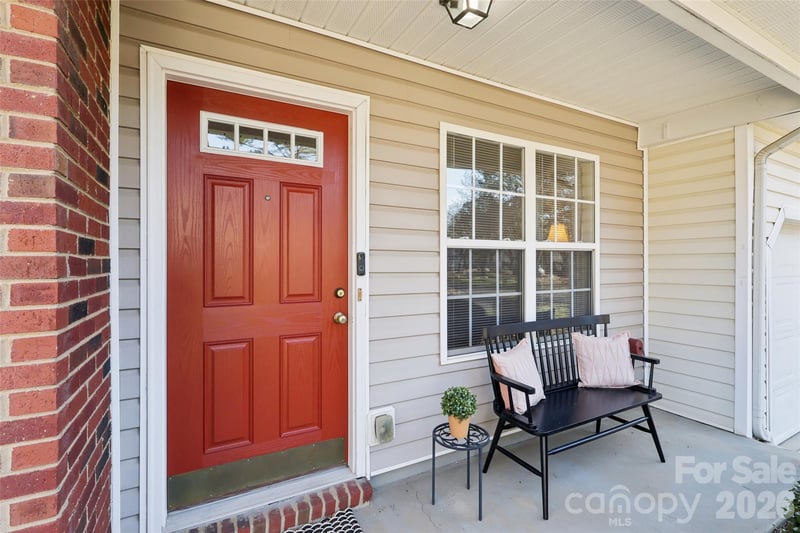 10213 University Park Ln, Charlotte, NC 28213