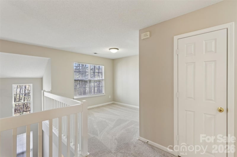 10213 University Park Ln, Charlotte, NC 28213