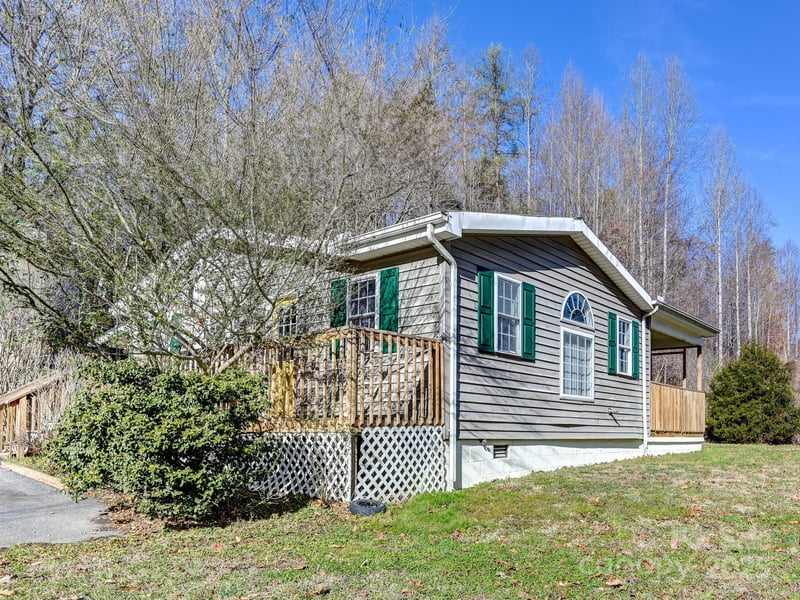 8033 Us 25 70 Hw, Marshall, NC 28753