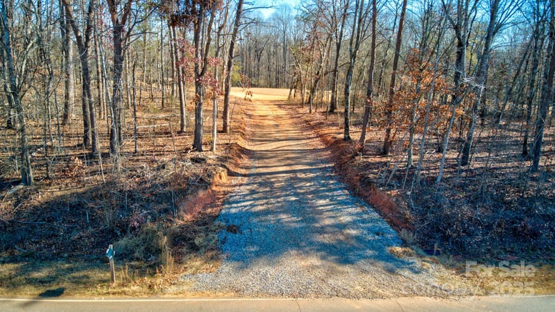 911 Westminster Dr, Statesville, NC 28677