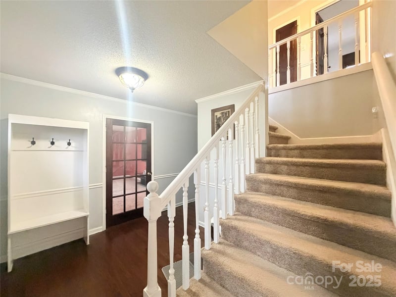 709 Woodside Dr, Kings Mountain, NC 28086