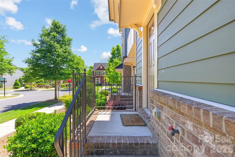 4248 Audubon Park Dr, Charlotte, NC 28217