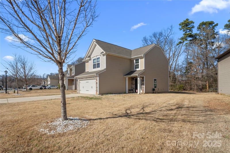 3735 Ernie Dr, Charlotte, NC 28269