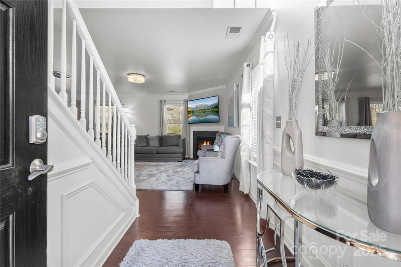 3735 Ernie Dr, Charlotte, NC 28269