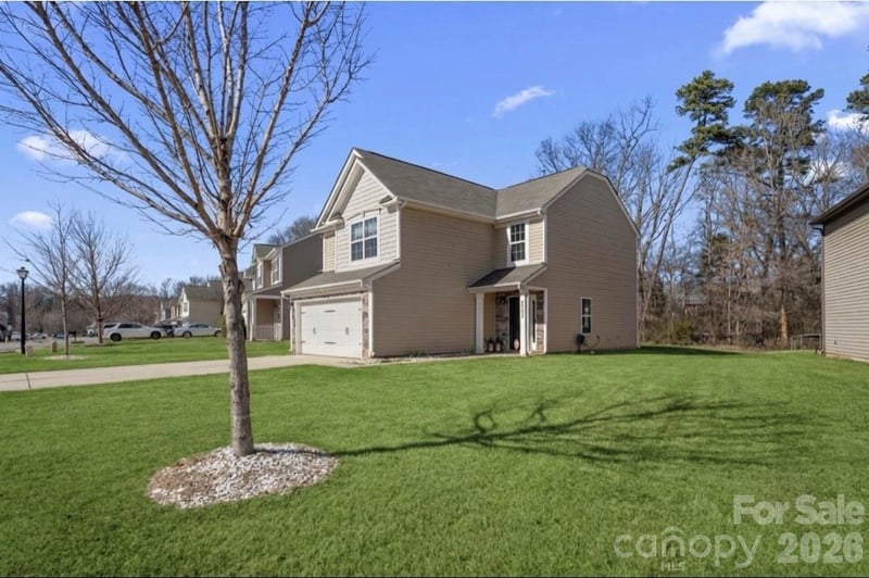 3735 Ernie Dr, Charlotte, NC 28269