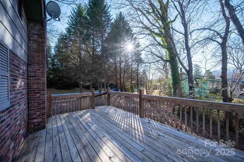 433 Osborne Rd, Brevard, NC 28712