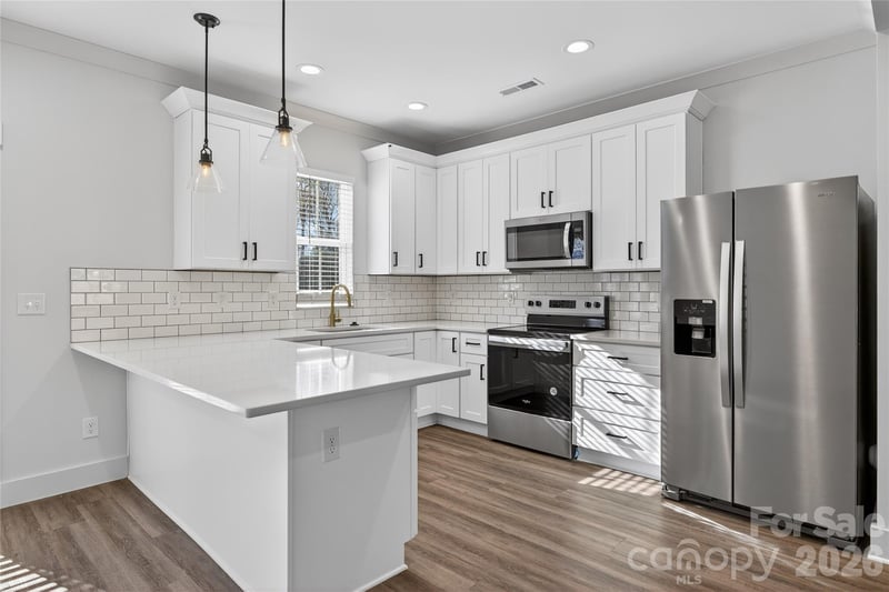 729 Wabash Ave, Charlotte, NC 28208