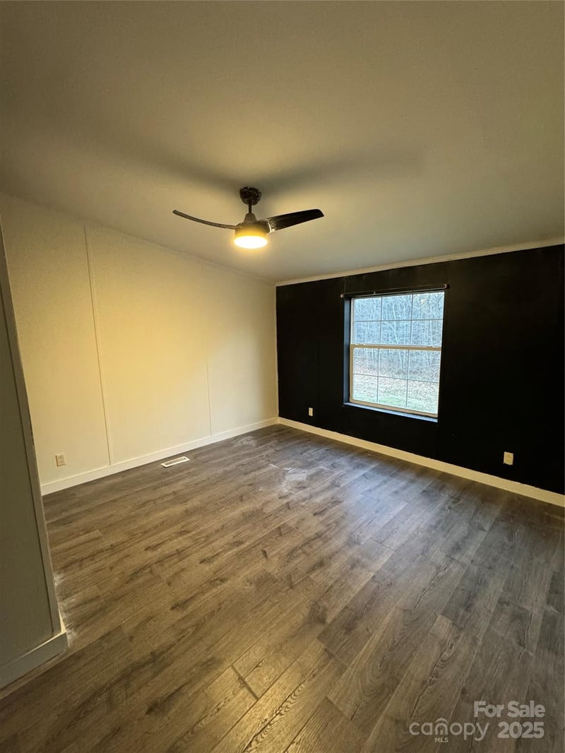 242 Granite Ridge Ln, Winston Salem, NC 27107