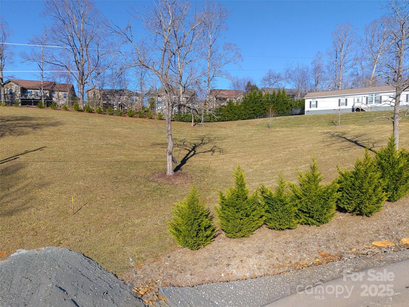 99999 George Allen Rg #2B, Arden, NC 28704