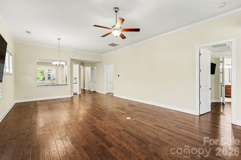 8407 Festival Way, Charlotte, NC 28215