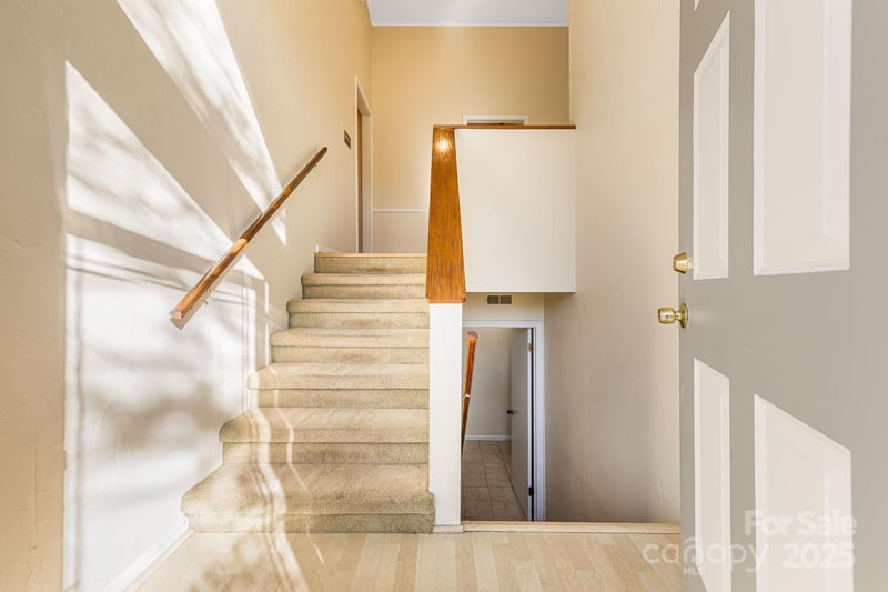 31 Covewood Rd, Asheville, NC 28805