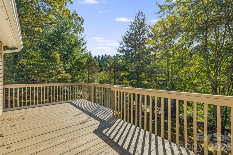 207 Christina Ct, Asheville, NC 28806