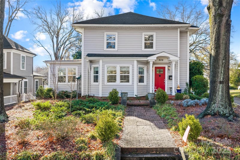 209 3rd Ave, Gastonia, NC 28052